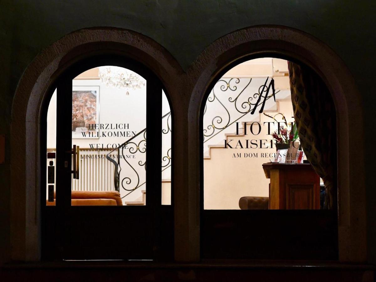 Hotel Kaiserhof Am Dom Regensburg Buitenkant foto